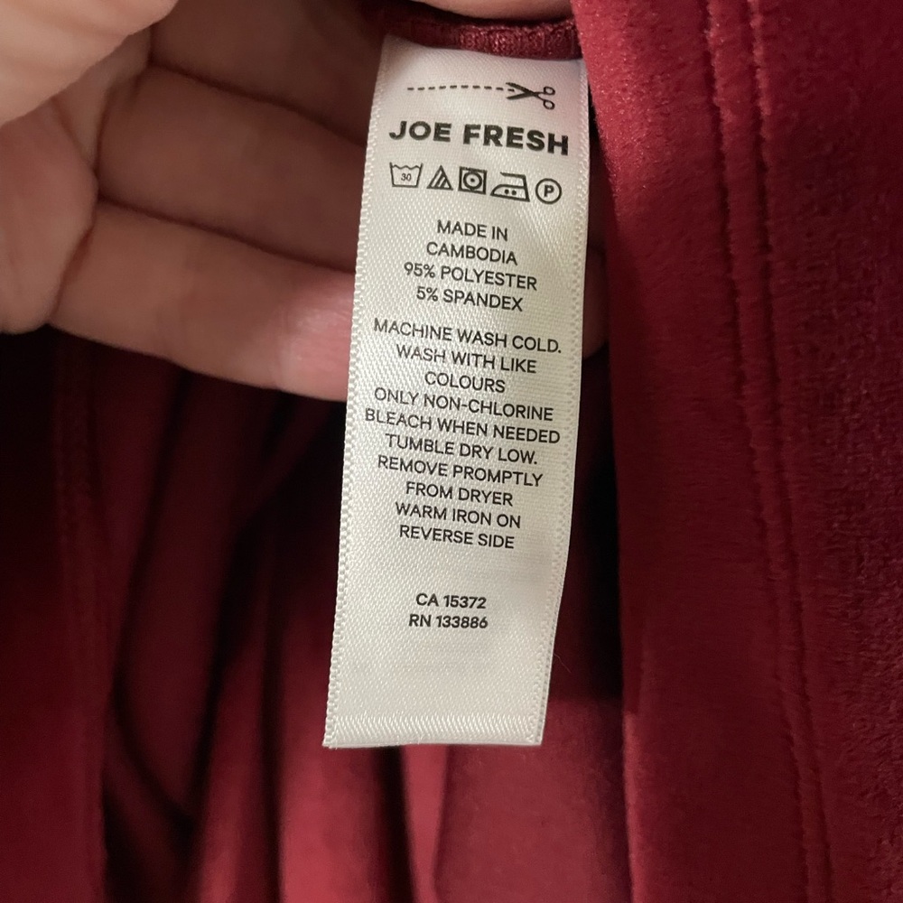 🌸 NEW Joe Fresh Burgundy Velour Pajama Set/Loungewear Set Size Large - Picture 6 of 6